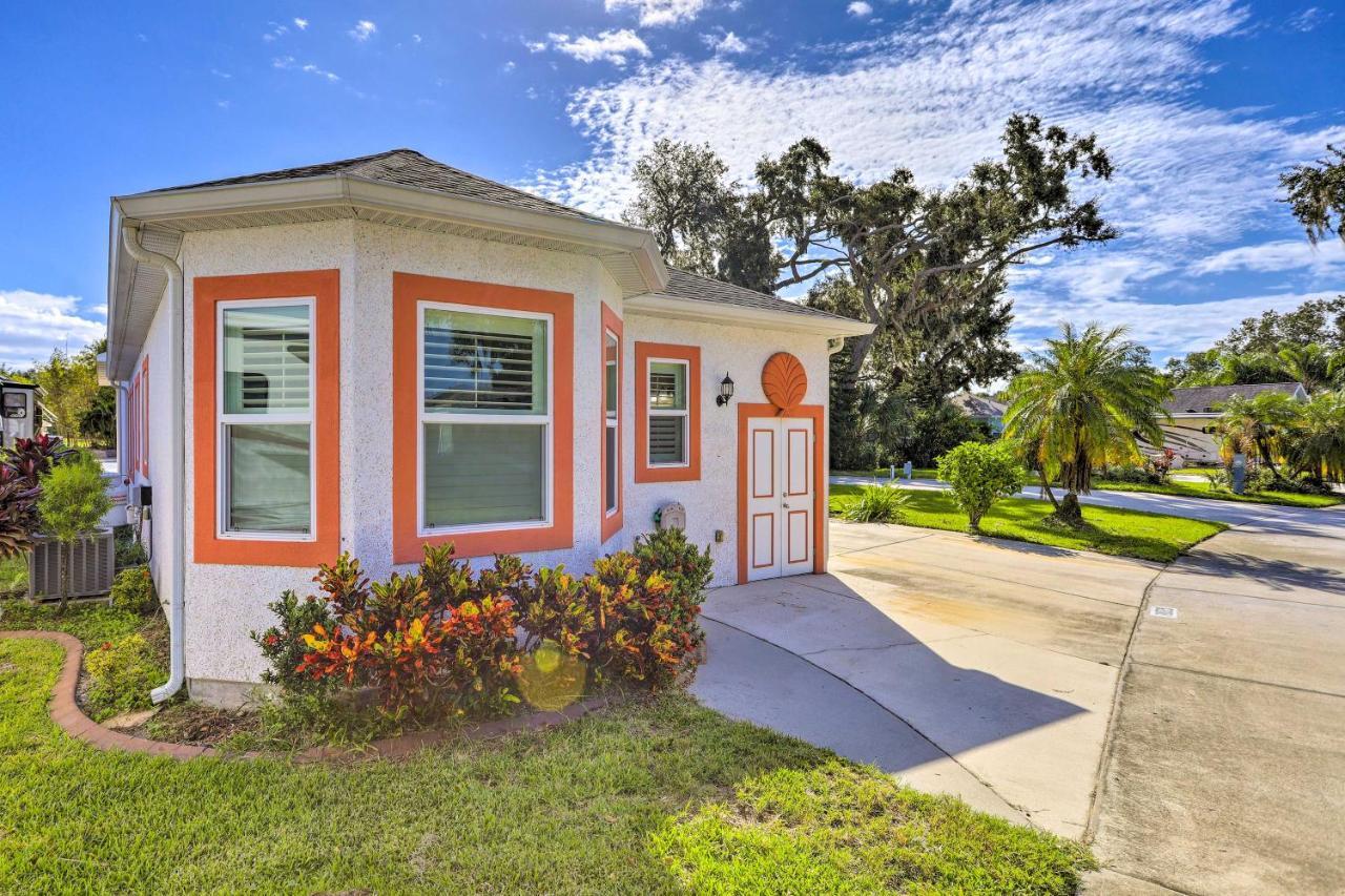 The Shell House In Titusville Pool, Golf Access Eksteriør bilde